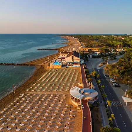 Cozy And Equipped Flat In The Heart Of Lignano 公寓 *